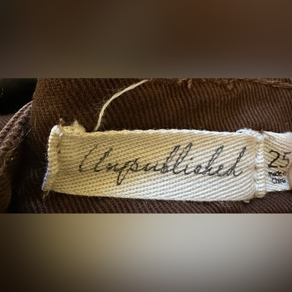 Unpublished Brown Pants - Picture 4 of 6